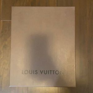 Louis Vuitton box